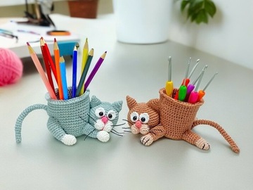 Cat Pen/Needle Container - Crochet Pattern
